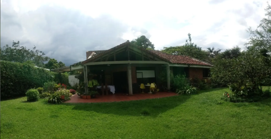 FINCA3 Casa Campestre en Arriendo en Cali