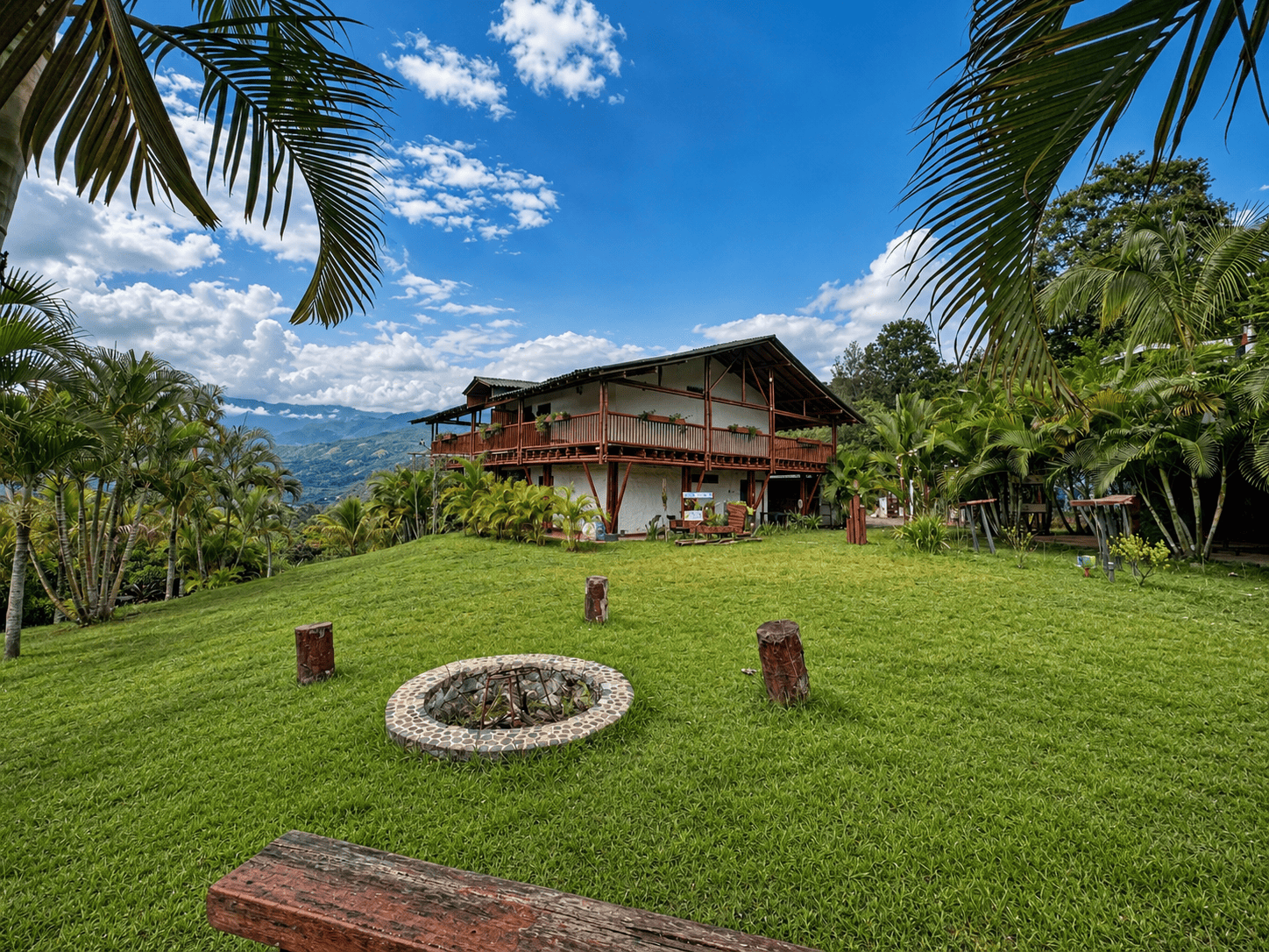 ChatGPT Image 7 ago 2026, 17_57_12 Venta de Eco Hotel en Cristo Rey, Cali