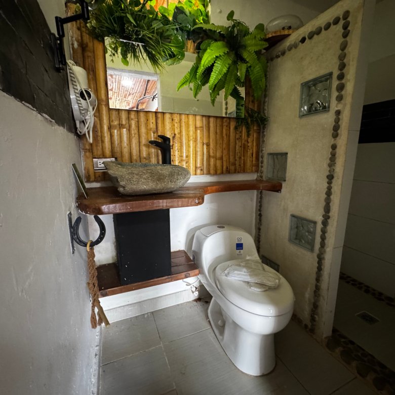 Venta de Eco Hotel en Cristo Rey, Cali
