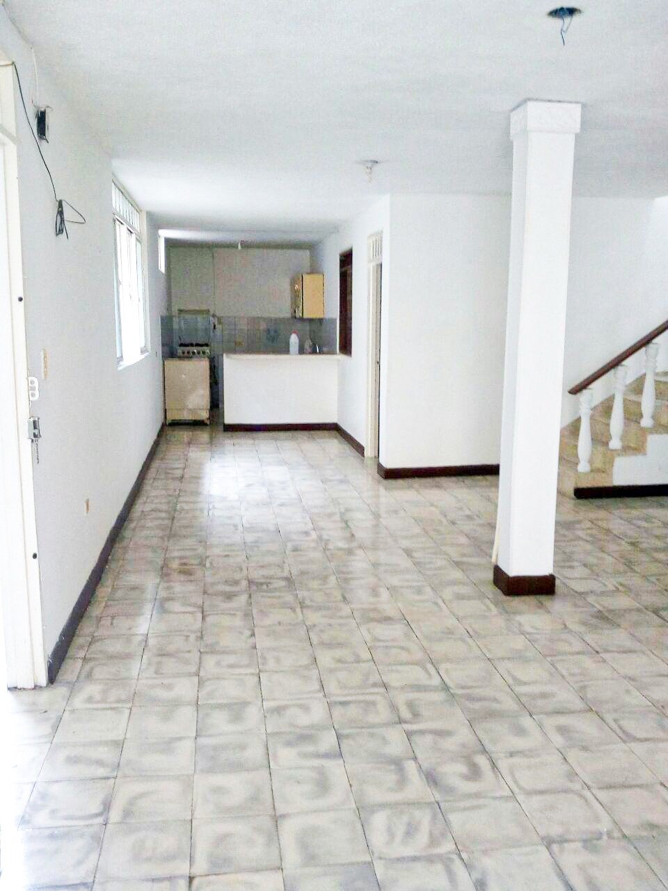 Venta de casa comercial en Buga, Valle del Cauca